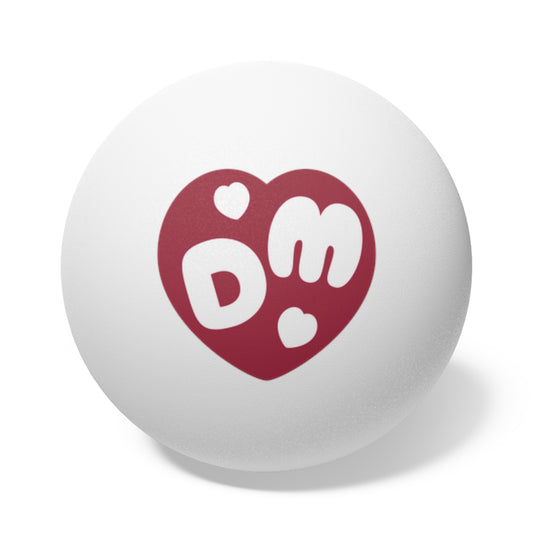 D Loves M